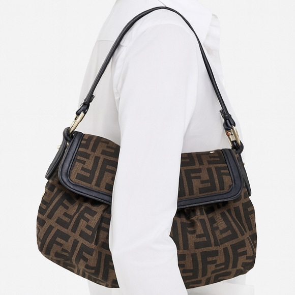 FENDI FF Zucca Vintage Shoulder Bag - Picture 1 of 12